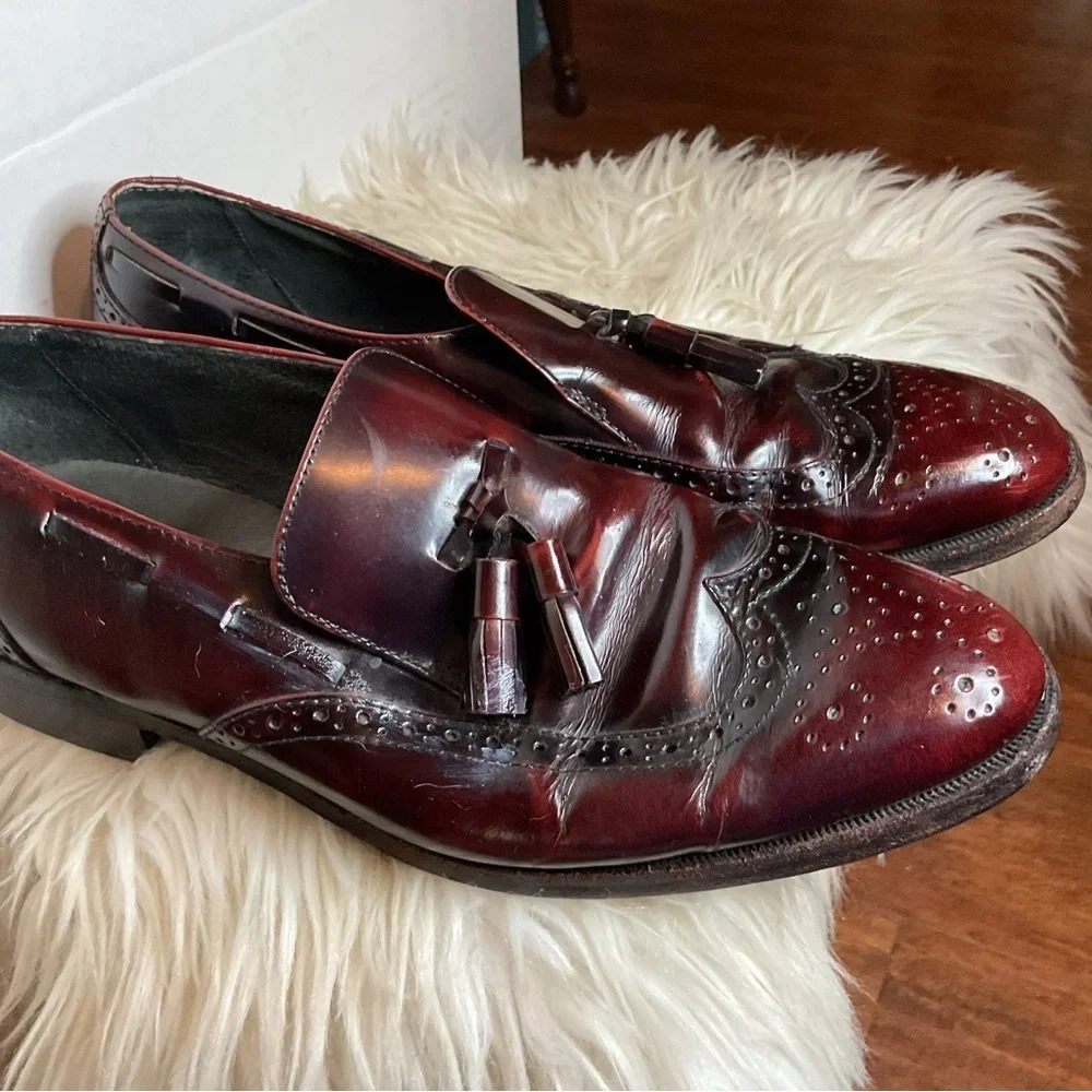 Jarman Men's Burgundy Leather Tasseled loafers 9.5 D